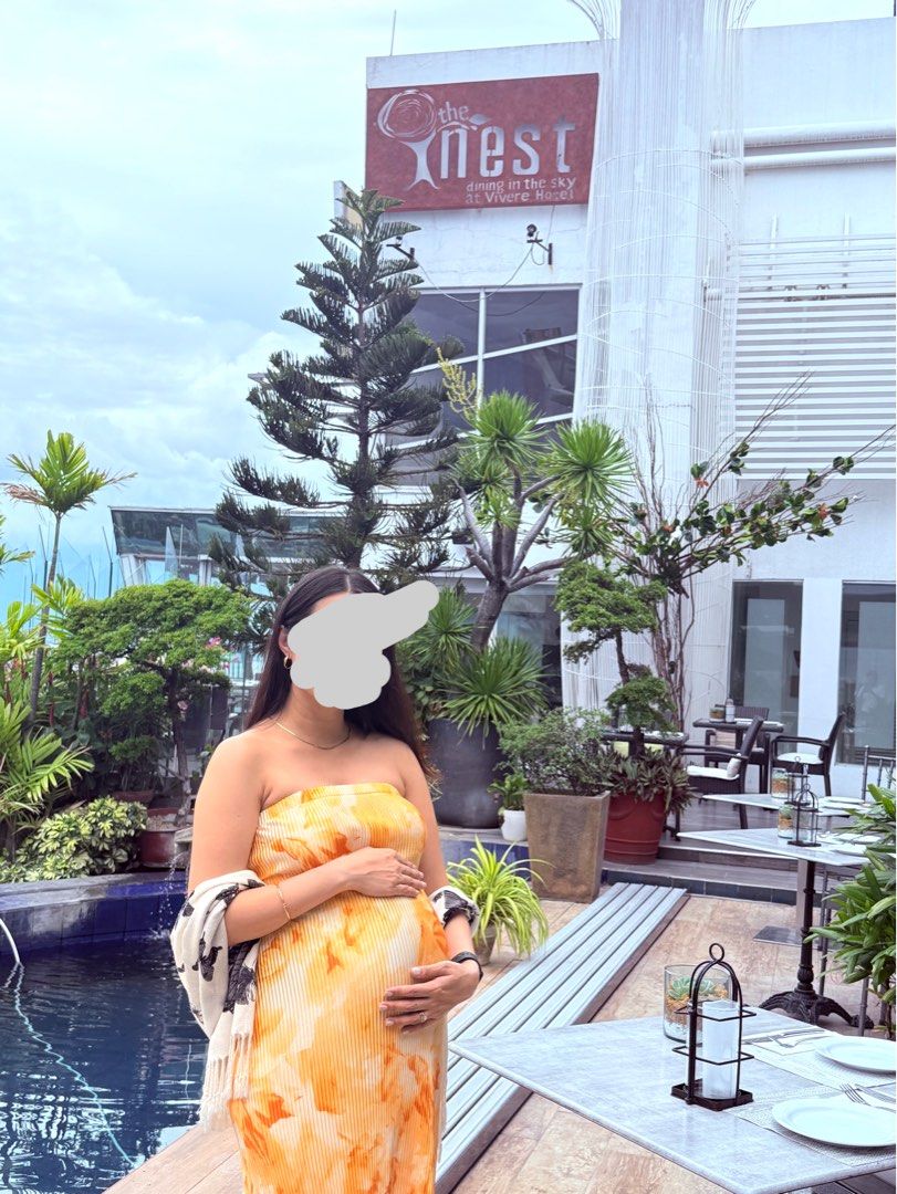 Orange Tube Maxi Dress (Category: Dresses) located in Calamba. Submitted by berngundy (Listing ID 1417649902, Image 3). Description: Like new Worn once Can be worn even not pregnant .