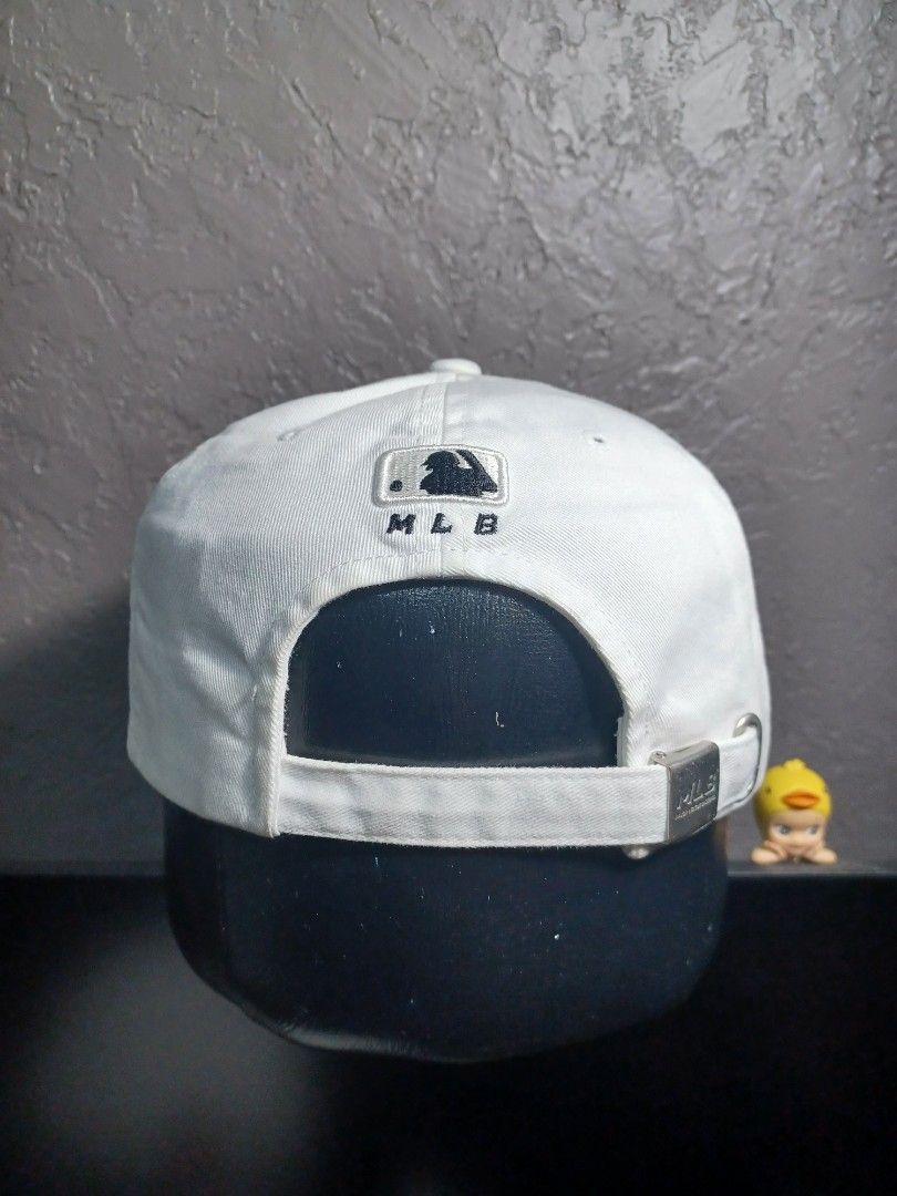 [OSFA] MLB LA Dodgers Cap (Category: Caps & Hats) located in Iligan City. Submitted by preems (Listing ID 1417794504, Image 3). Description: Size tag: OSFA (One Size Fits All) Washable stain Excellent Condition Iligan City, Lanao del Norte Location Shipping via J&T Express [349] plus shipping fee OBO ( or best offer).
