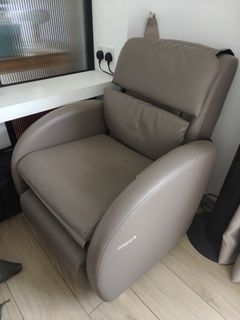 (Category: ) located in . Submitted by saitamaaa00 (Listing ID 1417619205, Image 1). Description: .