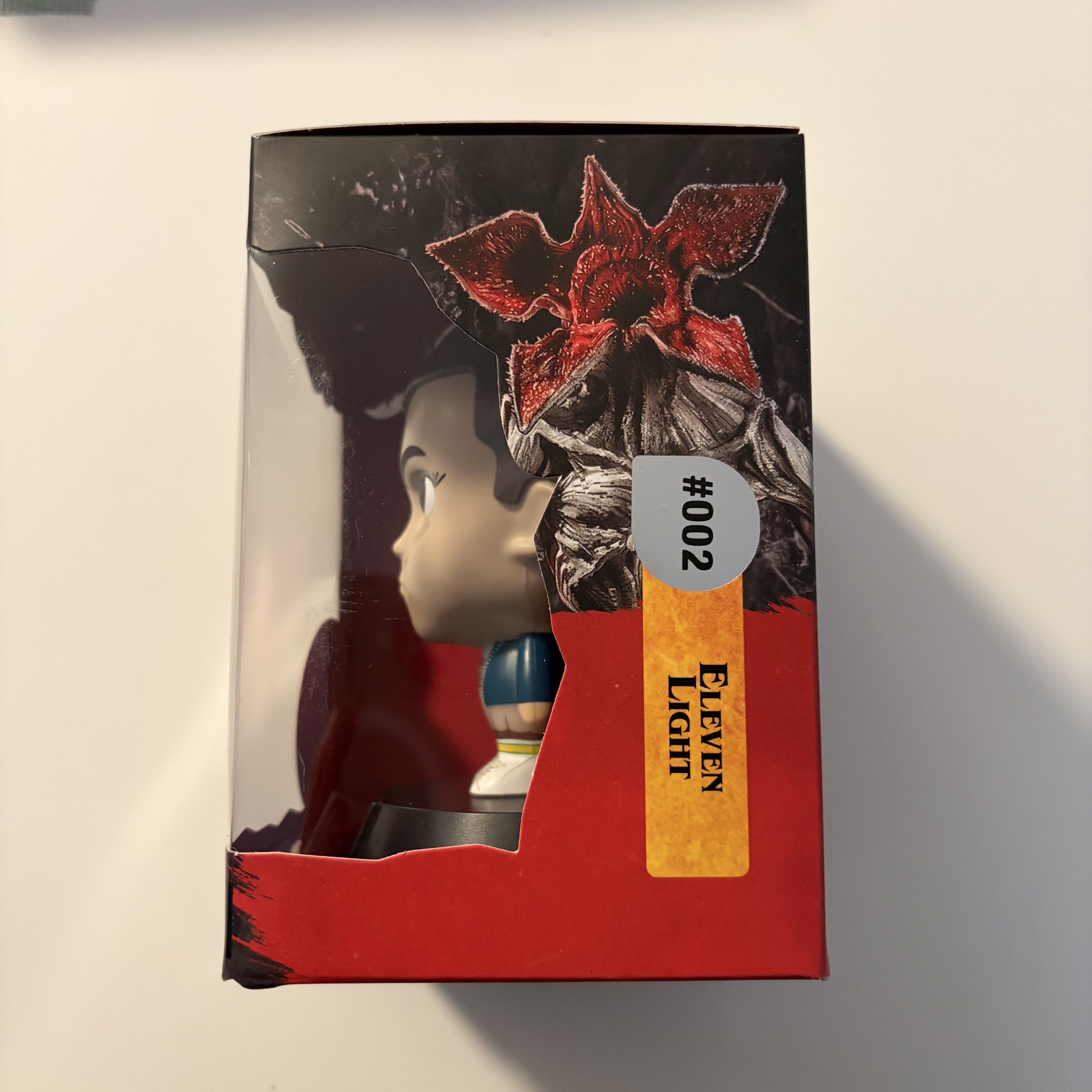 Paladone Stranger Things Eleven Light (Category: Western Merchandise) located in Quezon City. Submitted by gormbox (Listing ID 1417787055, Image 3). Description: - Paladone Icons Eleven Light - From the Netflix series Stranger Things - Collectible Eleven figure - Requires 2 x 1.5V AAA batteries (not included) - Part of the Paladone Icons series - Number 002 in the series - Box also shows the Demogorgon light (number 001).