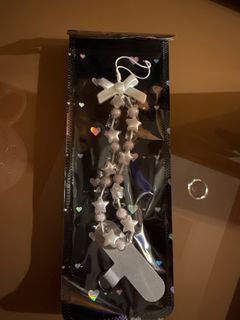 （分類：）位於 。 由 lilypad211 提交（商品編號 1417732049，圖片 1）。簡介： 。