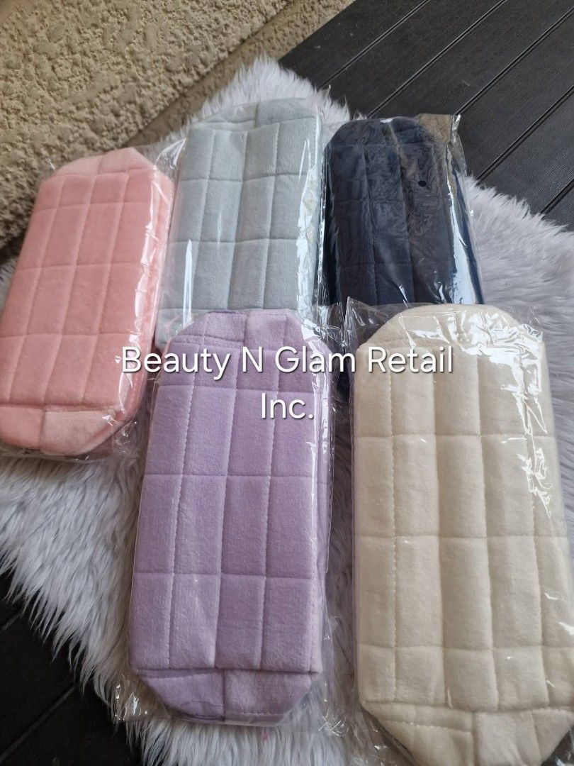 Puffy Plush Velvet Make Up Pouch (Category: Makeup) located in Quezon City. Submitted by floreskari78555 (Listing ID 1417770761, Image 3). Description: Pack Smart, Travel Cute! ✈️✨ Puffy Plush Velvet Pouch ​Say goodbye to messy bags! Our portable Velvet Storage Pouch is the ultimate multi-use organizer. Perfect for toiletries, cosmetics, or gadgets. It’s lightweight, durable, and feels luxurious to the touch. ​💡 Perfect for: ​Daily Makeup Bag ​T