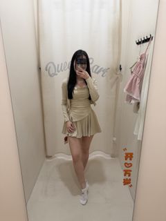 (Category: ) located in . Submitted by bunnyysells (Listing ID 1417714383, Image 1). Description: .