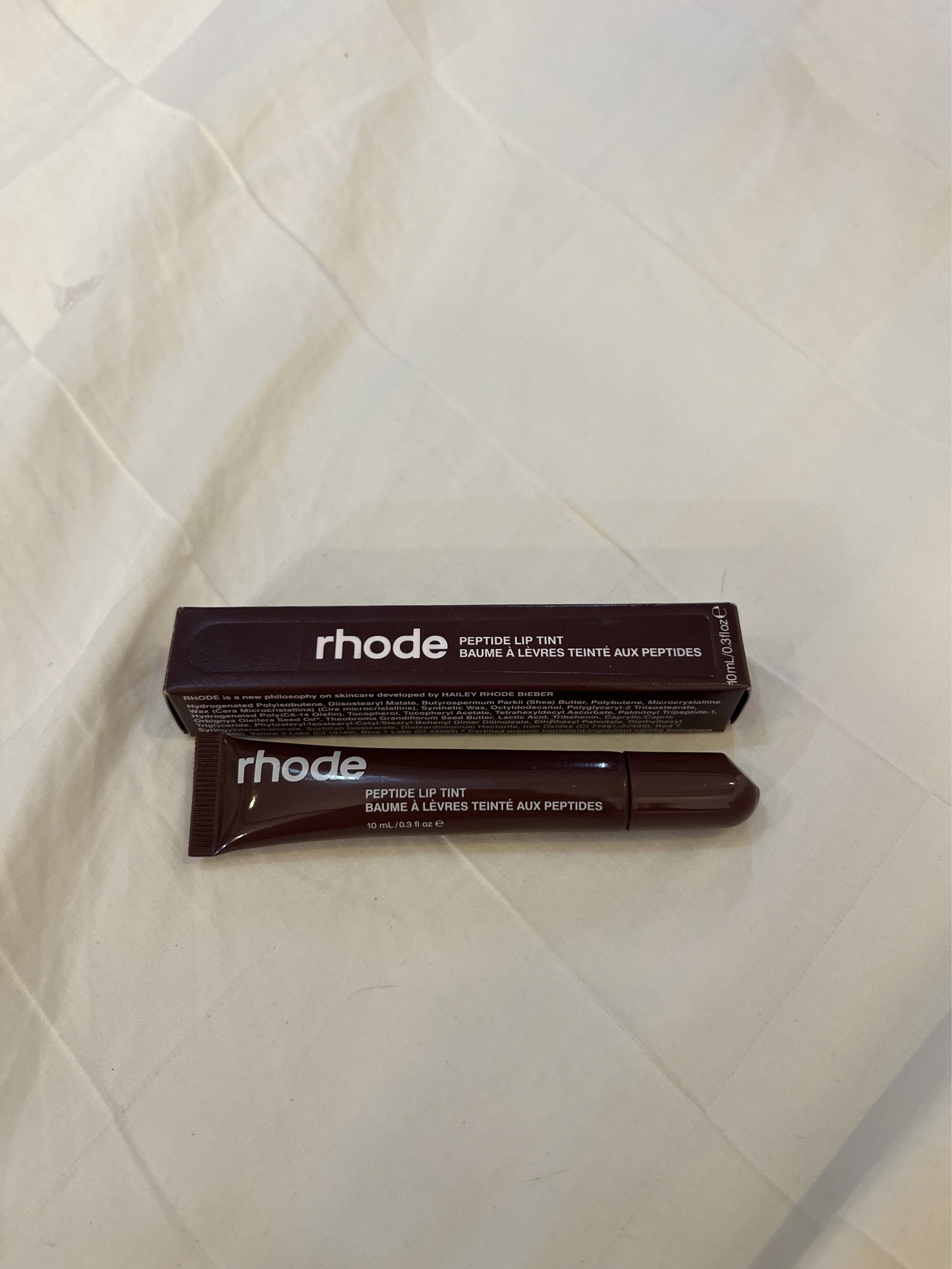 Rhode Peptide Lip Tint - Espresso (Category: Makeup) located in Santa Rosa. Submitted by kv_declutter (Listing ID 1417691028, Image 1). Description: - Rhode Peptide Lip Tint in Espresso - rfs: impulse buy - New and unused.