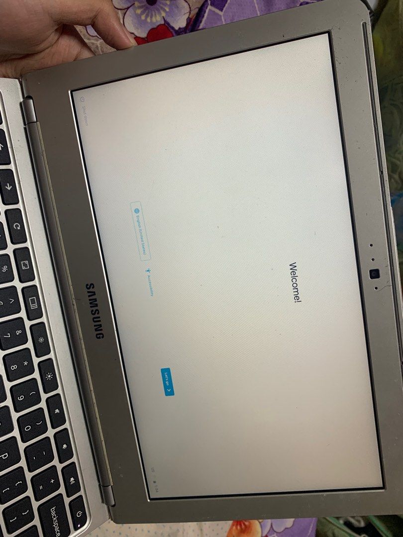 Samsung Chromebook (Category: Laptops & Notebooks) located in Bulacan. Submitted by blaire_31 (Listing ID 1417803519, Image 3). Description: Still negotiable Rfs: decluttering Mop: gcash, maya,maribank Mod: jnt, lalamove.