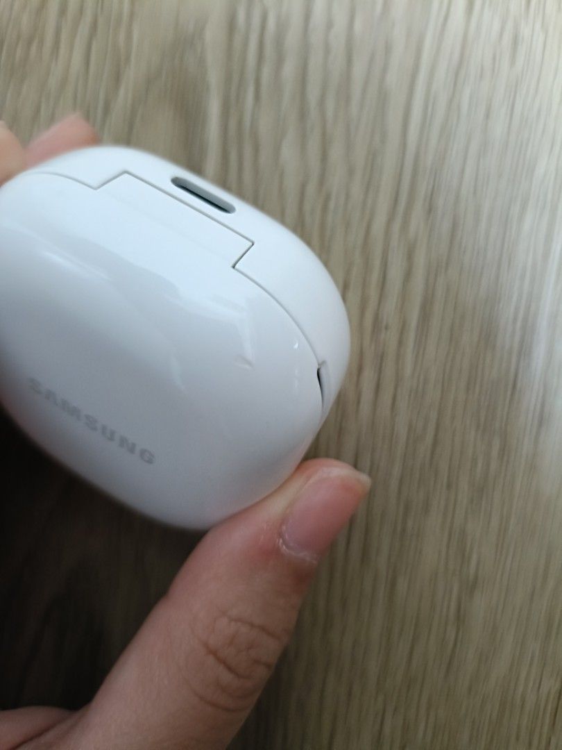 Samsung galaxy buds fe65561621262210112