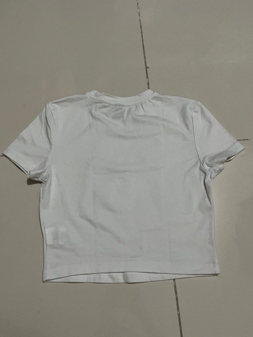 Shein Cropped Top Coquette (Category: Shirts) located in Manila. Submitted by rainbowdash13 (Listing ID 1417809009, Image 2). Description: - xs - used twice.