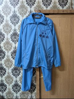 (Category: ) located in . Submitted by uniqlo.under.rm80 (Listing ID 1417662962, Image 1). Description: .