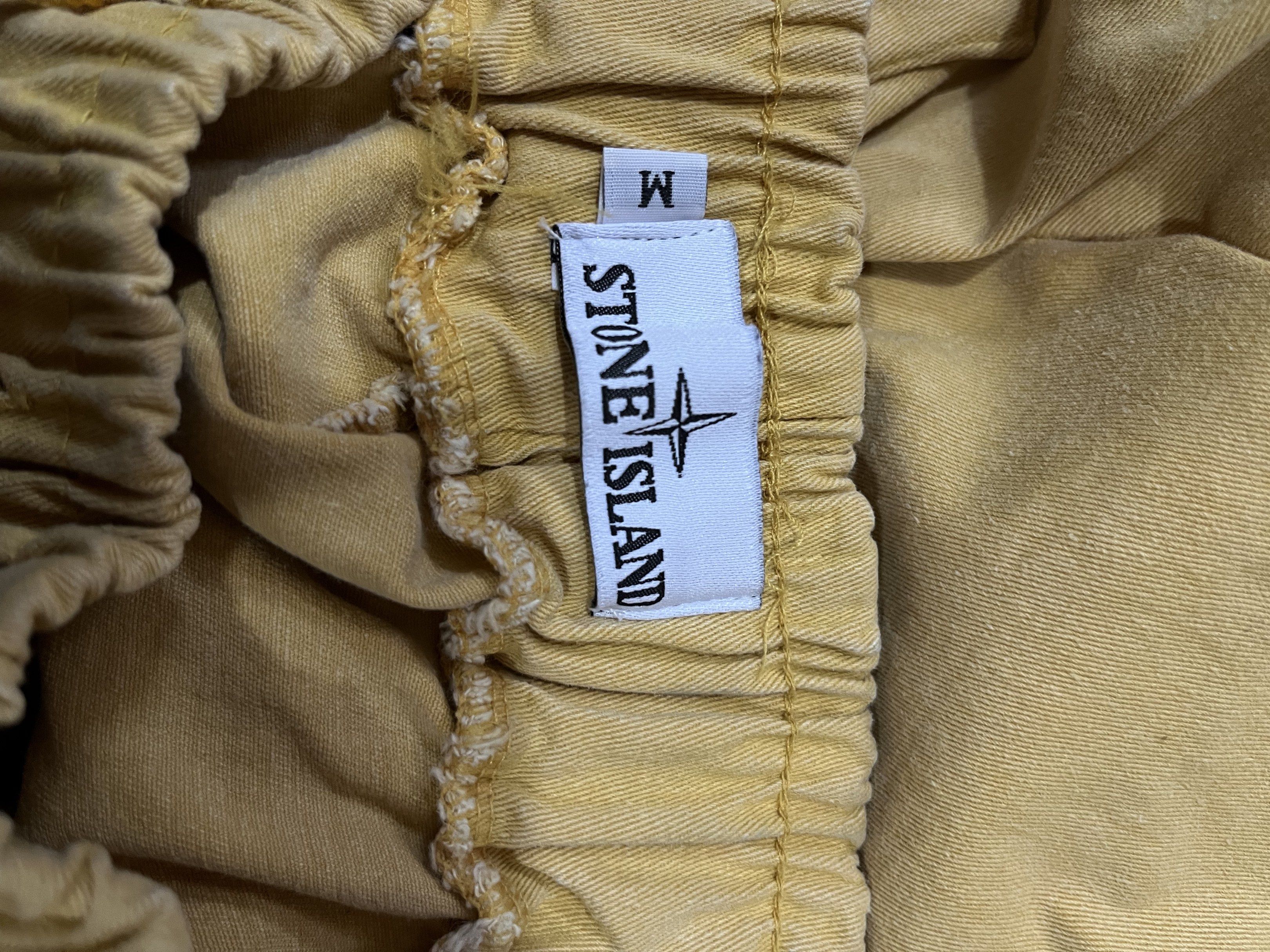 Stone Island (Category: Shorts) located in Baguio. Submitted by th.rift_shift (Listing ID 1417640571, Image 3). Description: Excellent condition No issue 24 waist 18 Length DM for more details Buyer will shoulder sf DM DM DM.
