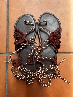 (Category: ) located in . Submitted by nabila.17 (Listing ID 1417710957, Image 1). Description: .