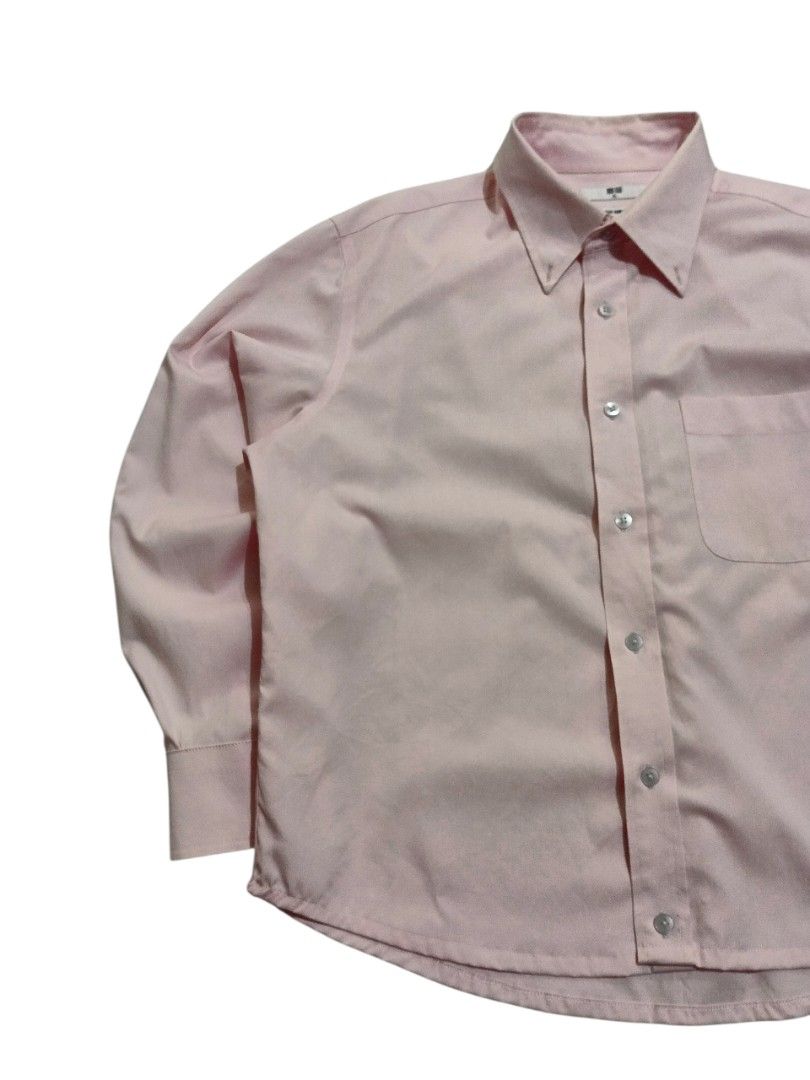 Uniqlo Pink Longsleeve (Category: Formal Shirts) located in Taguig. Submitted by wst.fnds (Listing ID 1417631861, Image 3). Description: Uniqlo Pink Longsleeve - Boxy Fit - Altered Length - Good for casual (Dimes) - Front Length - 25 - Back Length - 26.5 - Width - 20.5 Condition: - Color rate - 8/10 - Yellow neckline - No tags, because it was altered 300+sf WEST REMBO TAGUIG📌 199A Mansanas St. Blk. 7 •Meet up around Taguig/Makati •No Cash on Del