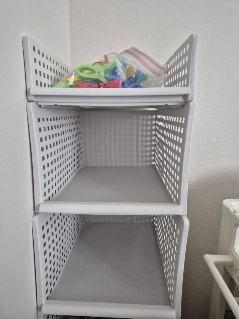 White 4-Tier Storage Shelf + Large Laundry Clips (Set)