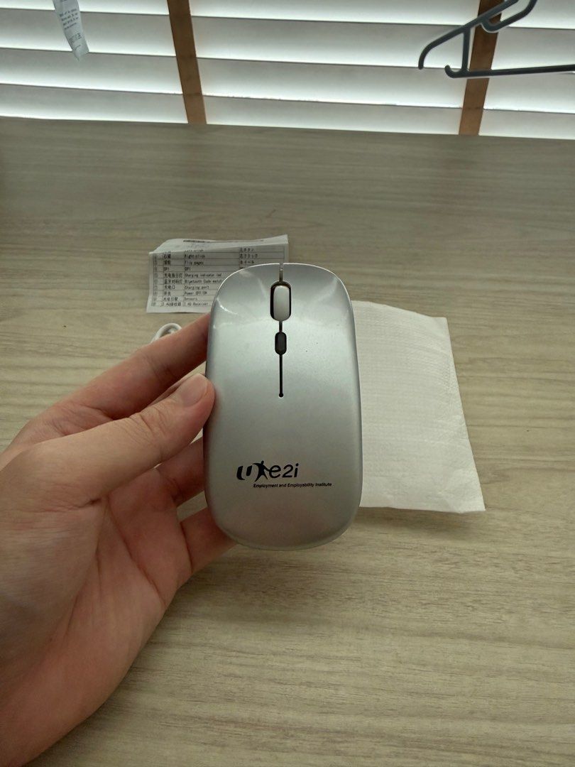 Wireless Dual Mode Mouse439459383398912000