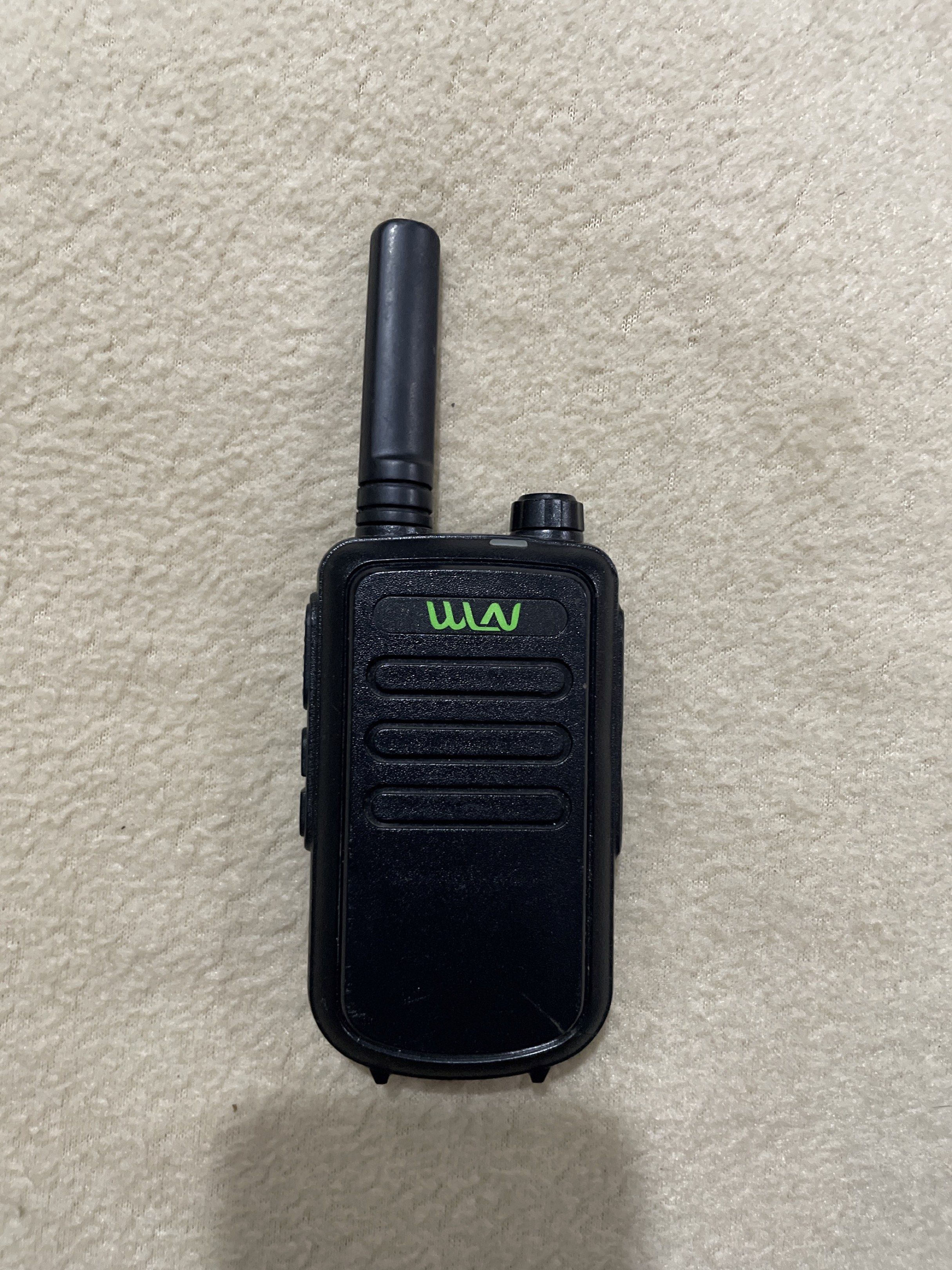 WLN WALKIE TALKIE (Category: Walkie-Talkie) located in Paranaque City. Submitted by yourneighbortotoro (Listing ID 1417689560, Image 1). Description: .