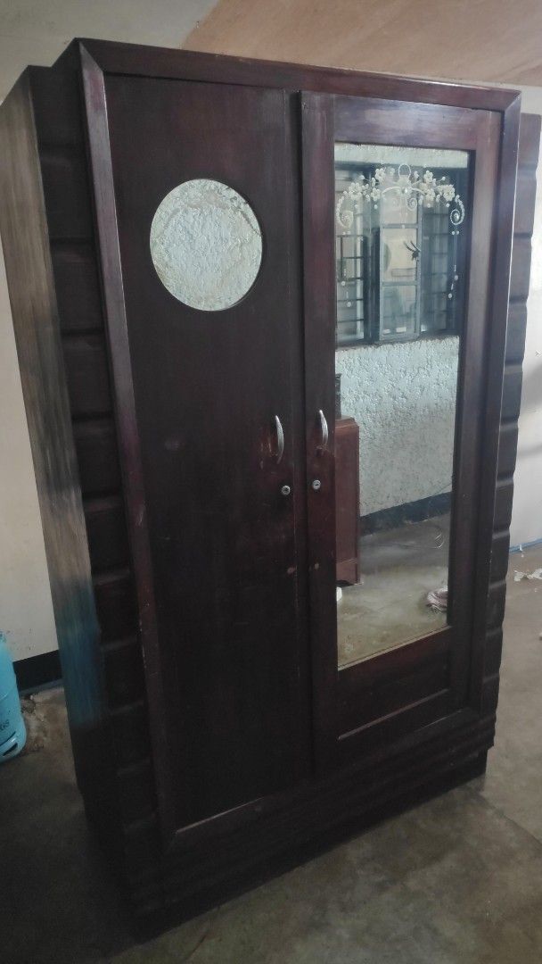 Antique Narra Aparador (Category: Shelves, Cabinets & Racks) located in Quezon City. Submitted by jan.trinidad (Listing ID 1417604482, Image 1). Description: 📌Height: 73 inches 📌Length: 43 inches 📌Width: 21 inches 🤝Negotiable.