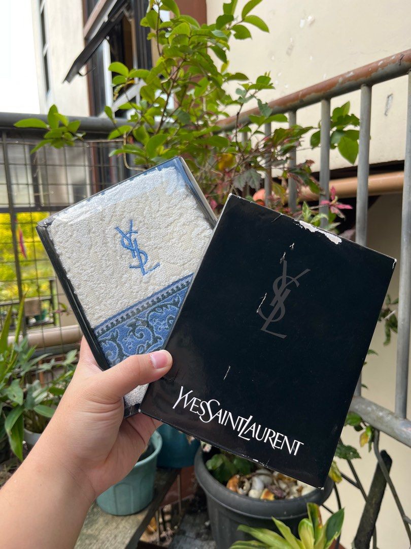YSL TOWELETTE (Category: Luxury Accessories) located in Baguio. Submitted by closetgc.clothingshop (Listing ID 1417703749, Image 2). Description: Authentic YSL towelette With box This is a old release but brandnew.