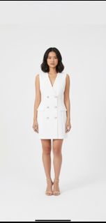 (Category: ) located in . Submitted by mendycloset (Listing ID 1417802378, Image 1). Description: .