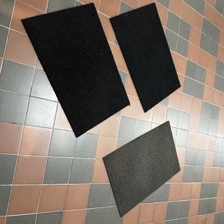 (Category: ) located in . Submitted by ivanying (Listing ID 1417963863, Image 1). Description: .