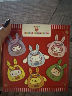 （分類：）位於 。 由 karinehkl 提交（商品編號 1417972717，圖片 1）。簡介： 。