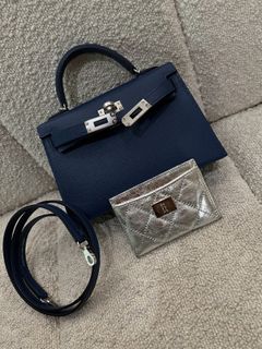 (Category: ) located in . Submitted by kayes_closet (Listing ID 1303370222, Image 1). Description: .