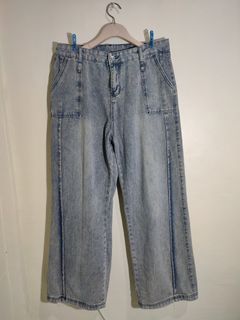(Category: ) located in . Submitted by ogimsthrift (Listing ID 1417992840, Image 1). Description: .