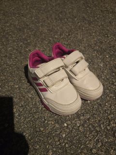 (Category: ) located in . Submitted by nk3566 (Listing ID 1417950128, Image 1). Description: .