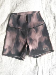(Category: ) located in . Submitted by mochi_usagi (Listing ID 1417926873, Image 1). Description: .