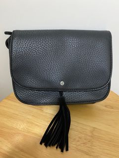 （分類：）位於 。 由 llyess 提交（商品編號 1417987180，圖片 1）。簡介： 。