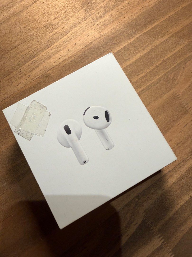 Apple AirPods 4