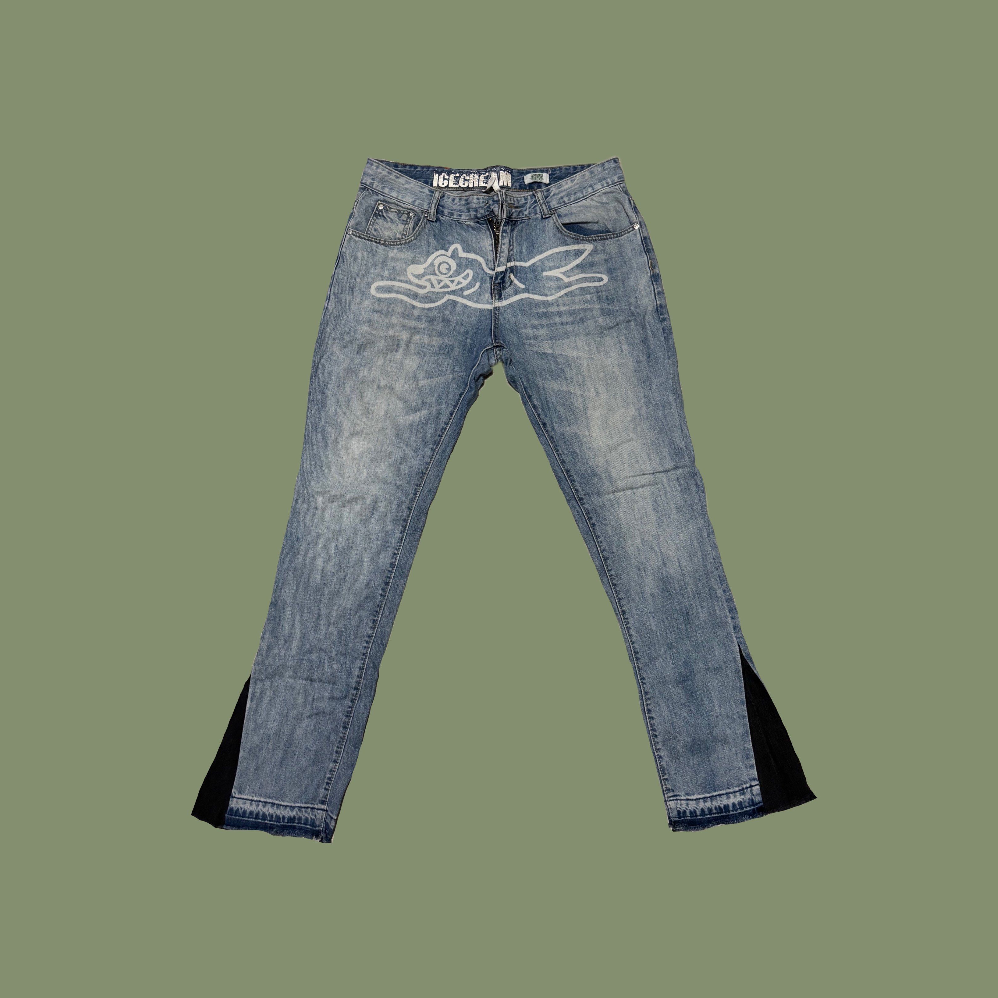 BBC Ice Cream Flair Jeans (Category: Jeans) located in San Jose del Monte. Submitted by 50.50_split (Listing ID 1417871701, Image 1). Description: bbc ice cream flair jeans 42x17 8/10 fits size 34 issue nasa pics.