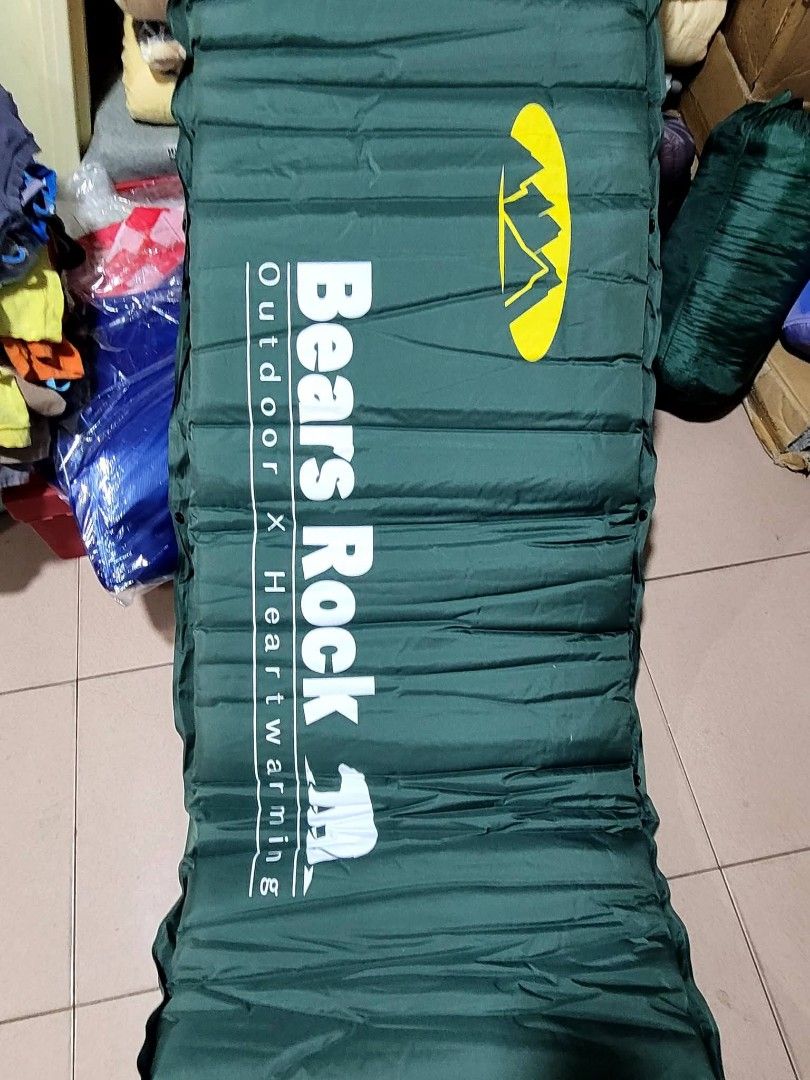Bears Rock Outdoor Sleeping Pad (Category: Hiking & Camping) located in Sablan. Submitted by gongonshelley12 (Listing ID 1417840364, Image 1). Description: PRICE 1500 JAPAN ITEM SLEEPING PAD FOR OUTDOOR CAMPING. SUPER KAPAL PO NYAN.. NO NEED BOMBAHAN SELF INFLATE NA.. LIKE NEW WALA LANG PONG BAG...