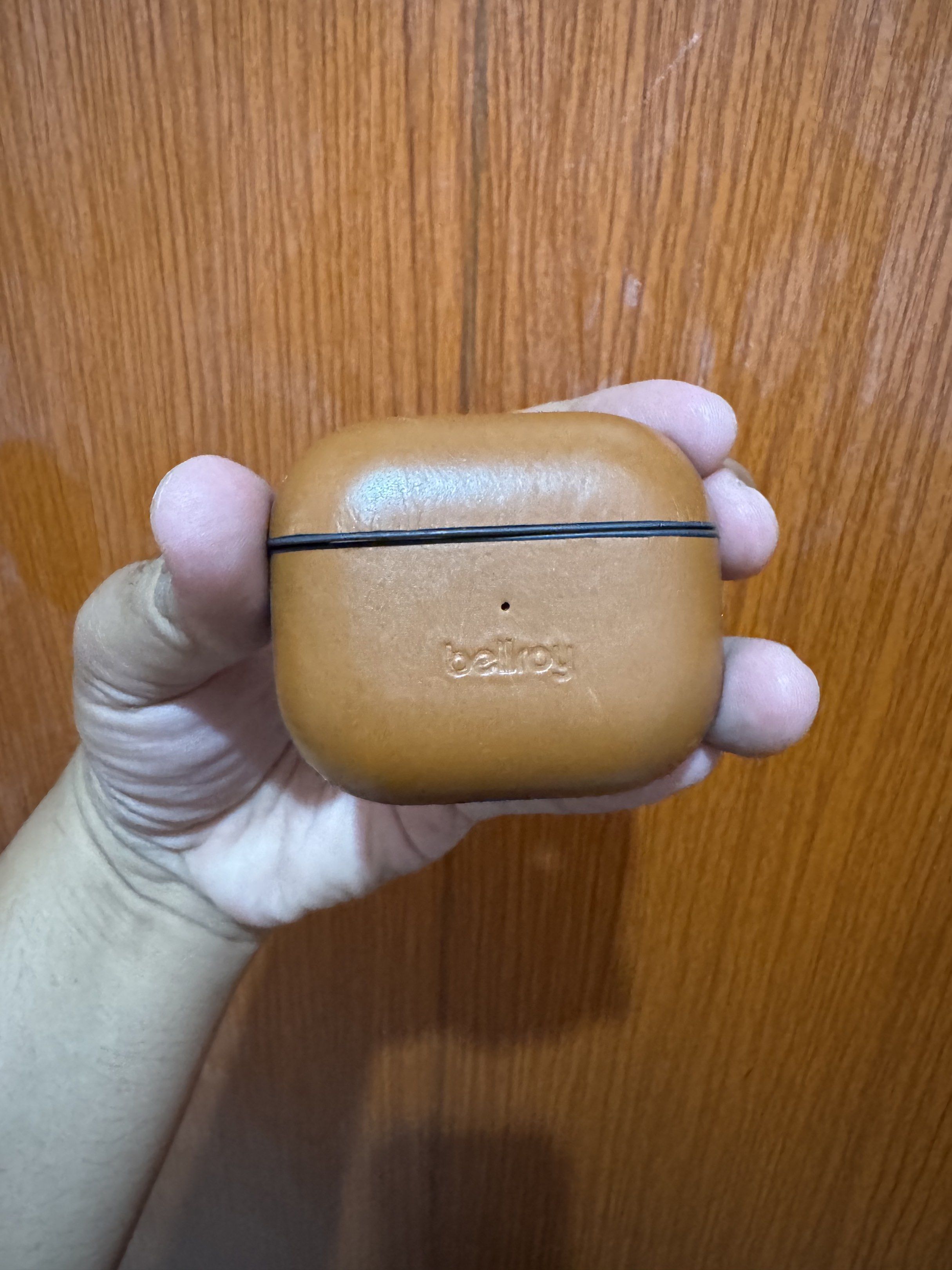 Bellroy Leather case for AirPods Gen 3 (Category: Cases & Sleeves) located in Dasmarinas. Submitted by markusi22 (Listing ID 1417843110, Image 1). Description: .