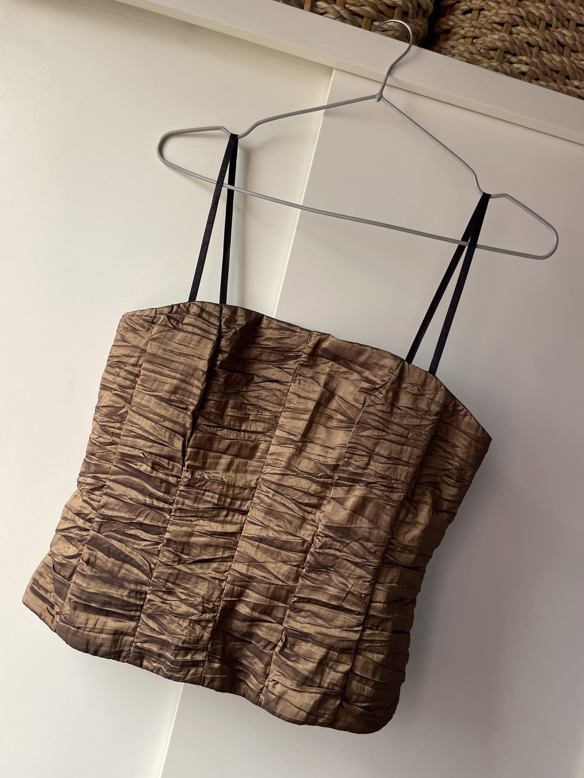 Brown Ruched Corset Tube (Category: Blouses) located in Manila. Submitted by chenpots (Listing ID 1417960464, Image 2). Description: - Brown ruched corset - Size S-M - Fitted silhouette - Back zipper closure - Textured fabric - Subtle sheen brown Napakaganda sa personal! Tube top lang po ito. Yung straps ay para sa sampay..