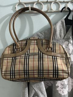 (Category: ) located in . Submitted by thriftcahnge (Listing ID 1417886301, Image 1). Description: .