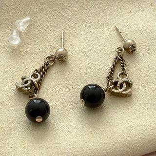 (Category: ) located in . Submitted by strawpical (Listing ID 1417847512, Image 1). Description: .