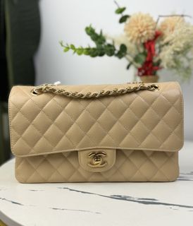 (Category: ) located in . Submitted by jlsluxuryfinds (Listing ID 1417951694, Image 1). Description: .