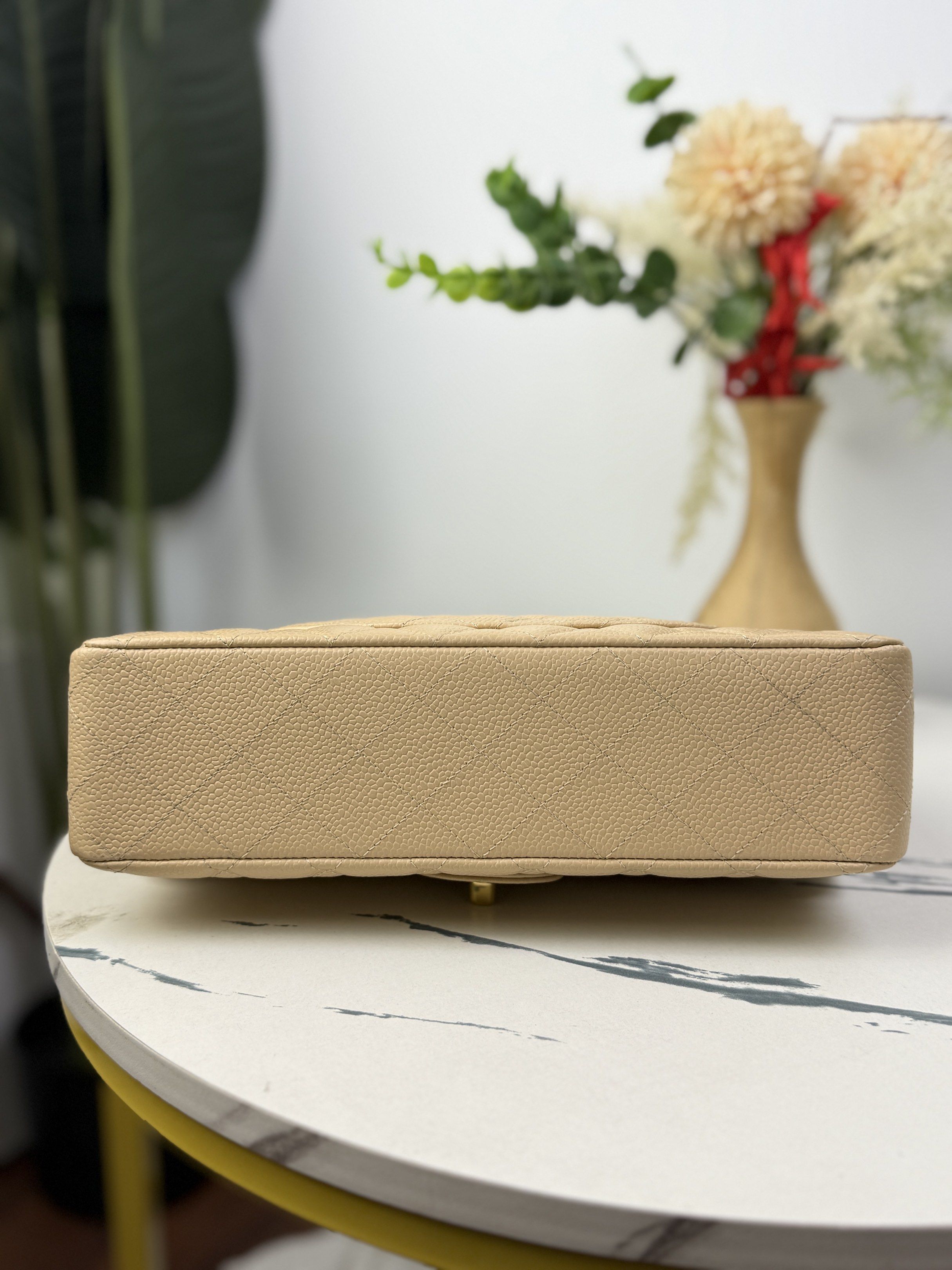 Chanel Medium Double Flap Beige (S29) (Category: Luxury Bags & Wallets) located in Las Pinas. Submitted by jlsluxuryfinds (Listing ID 1417951694, Image 3). Description: Inclusion •Entrupy, card & box Open for 3 months layaway CC PAYMENT (BDO CHECKOUT 📍Laspiñas.