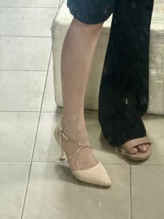 (Category: ) located in . Submitted by Lexaa (Listing ID 1417862468, Image 1). Description: .