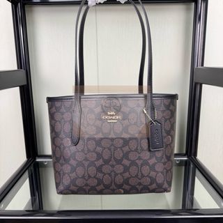 (Category: ) located in . Submitted by exclusive.prime.select_sg (Listing ID 1417821438, Image 1). Description: .