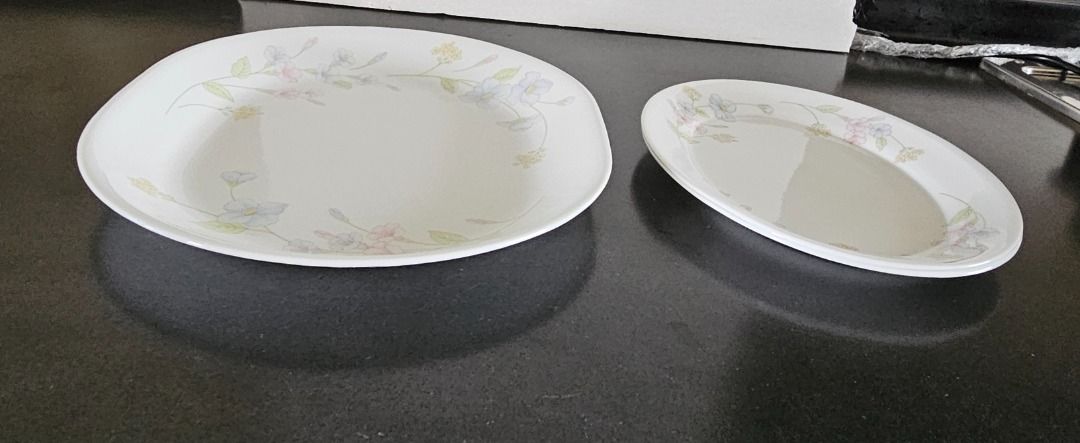 Corelle Serveware Dinnerware by Corning. Made In USA.511666458114795521