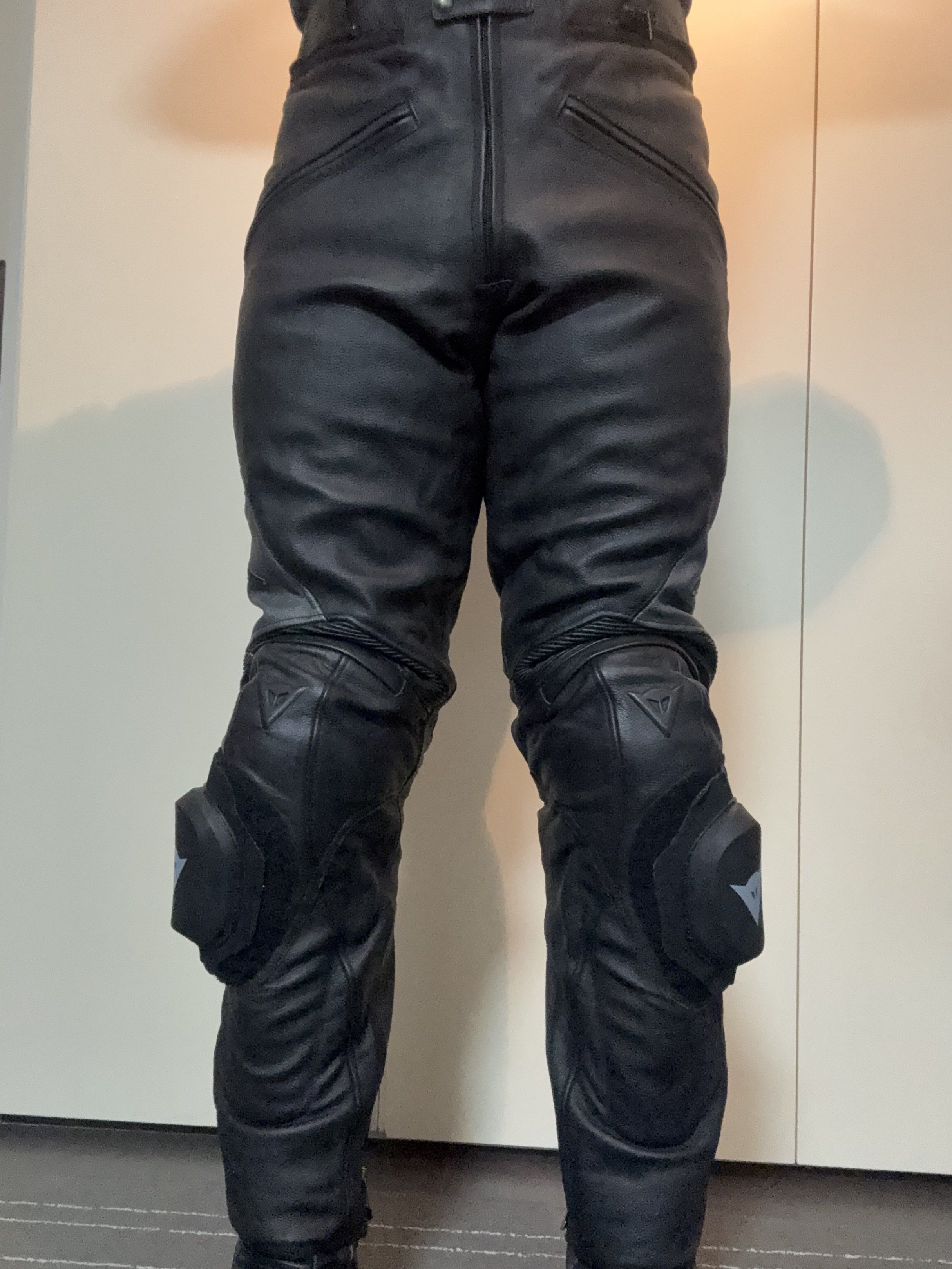 Dainese Misano Pants , racing pants , in all Leather, size 50, 電 