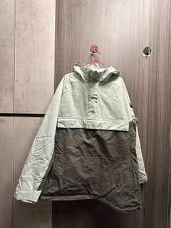 （分類：）位於 。 由 jassietse 提交（商品編號 1417921388，圖片 1）。簡介： 。