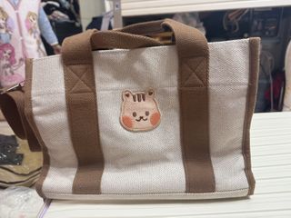 （分類：）位於 。 由 shum0311 提交（商品編號 1417958866，圖片 1）。簡介： 。