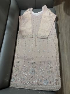 （分類：）位於 。 由 khanni8 提交（商品編號 1417843487，圖片 1）。簡介： 。
