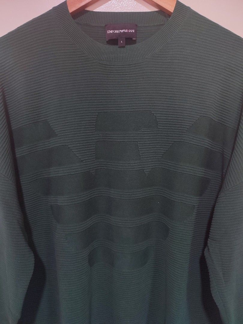 Emporio Armani Longsleeves (Category: Coats, Jackets and Outerwear) located in Mangaldan. Submitted by thrift.mo.ba (Listing ID 1417843953, Image 2). Description: Emporio Armani Longsleeves 27x24.