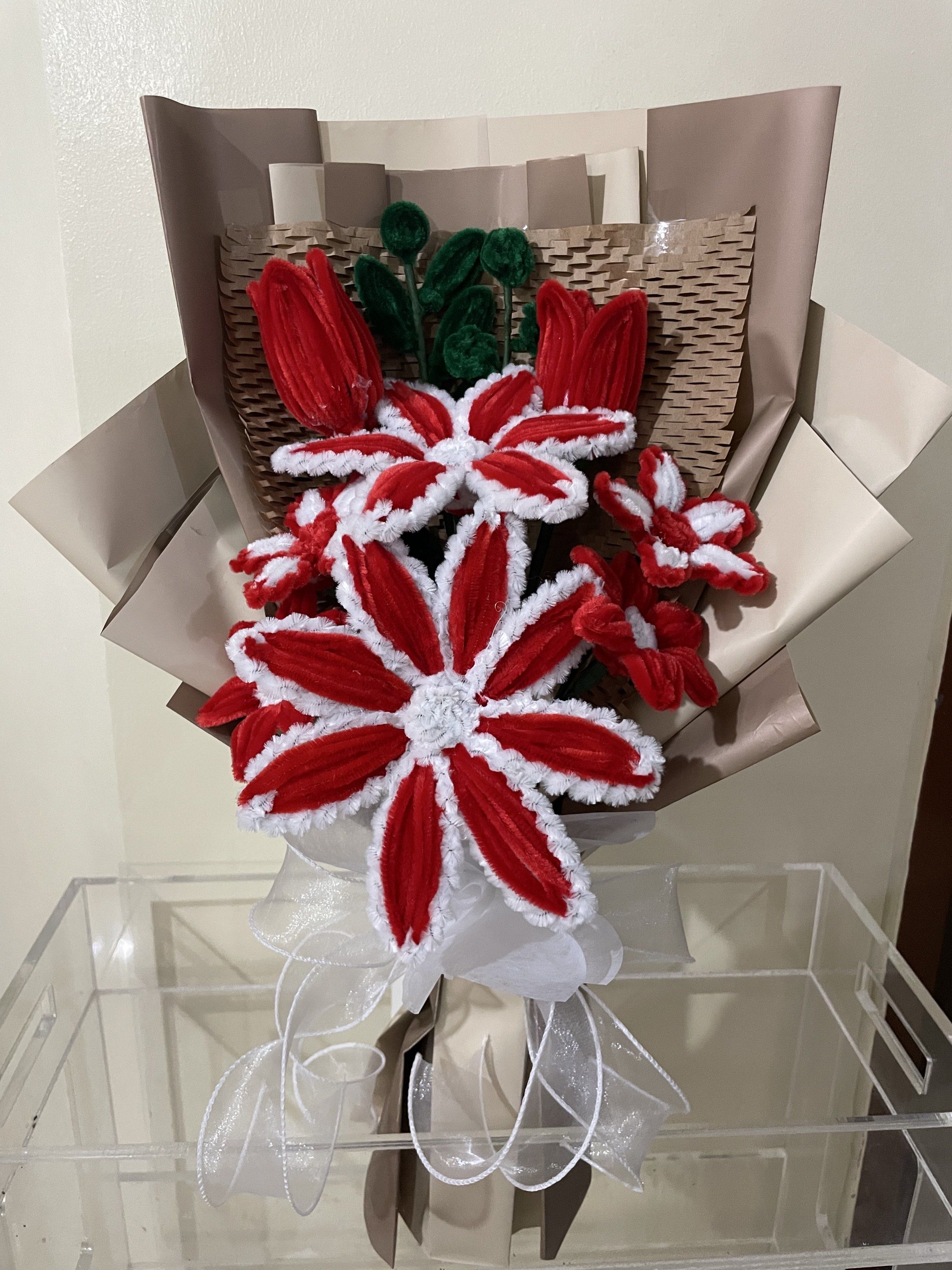 Fuzzy flower bouquet (Category: Flowers & Bouquets) located in Rizal. Submitted by arlynazanion16 (Listing ID 1418007573, Image 3). Description: .