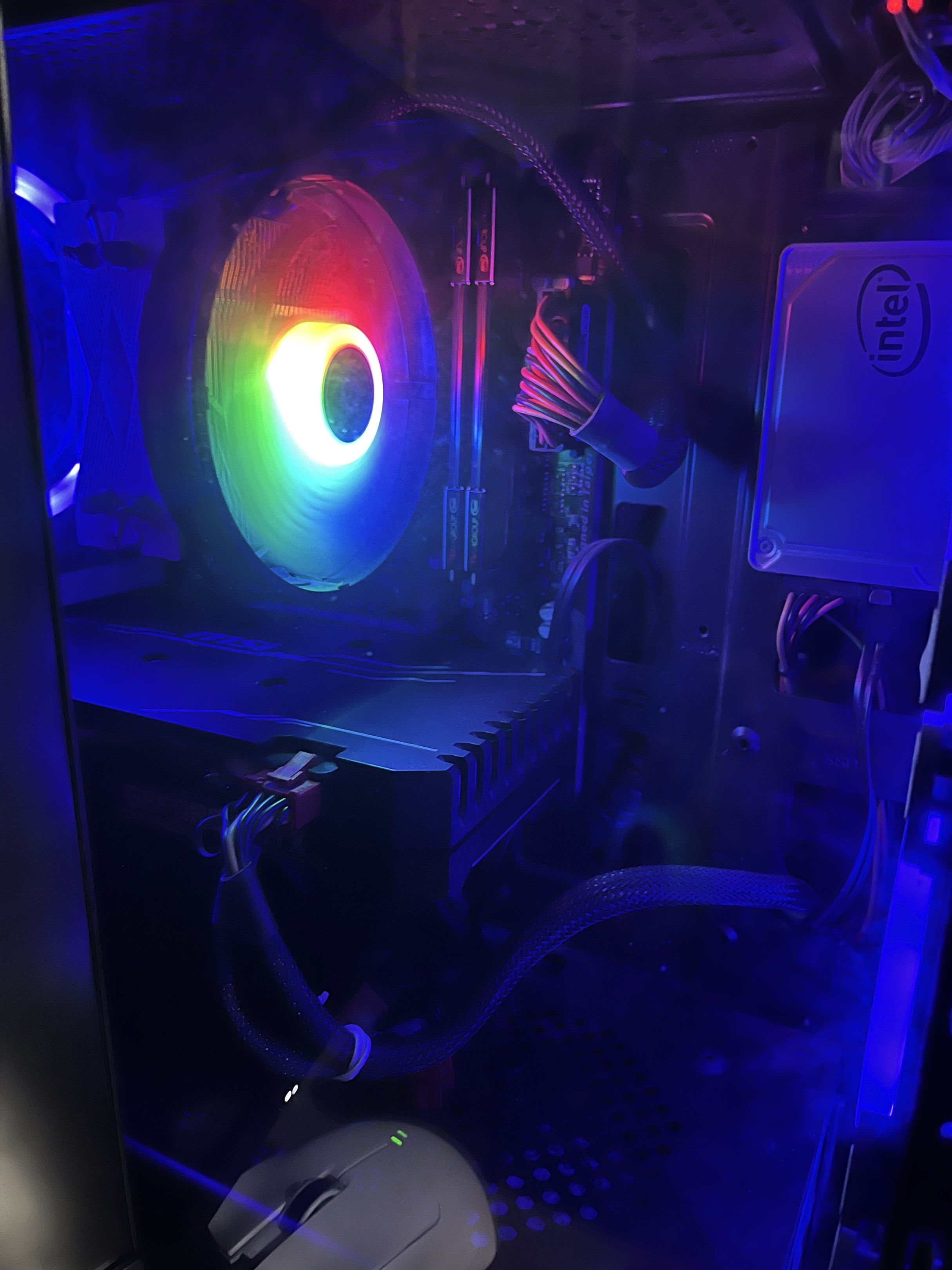 Gaming PC (Category: Desktops) located in Manila. Submitted by clengggg (Listing ID 1417812838, Image 1). Description: Gaming PC Pc specs Ryzen 5 2600 16gb ram gskill 1tb hdd 256gb ssd 1660super gpu Ygt cpu cooler A320 mobo .