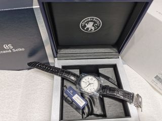 （分類：）位於 。 由 2018GSW 提交（商品編號 1417919322，圖片 1）。簡介： 。