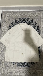 (Category: ) located in . Submitted by fiywanthrift (Listing ID 1417872380, Image 1). Description: .