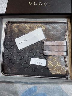 (Category: ) located in . Submitted by melluxury (Listing ID 1417962404, Image 1). Description: .